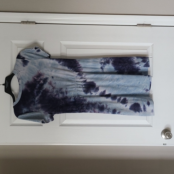 Tie-dyed T-shirt mini dress - Picture 4 of 4